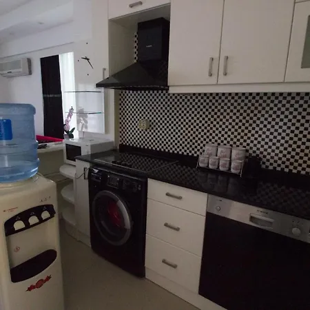 5 Bedroom In