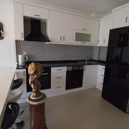 Vilă 5 Bedroom In